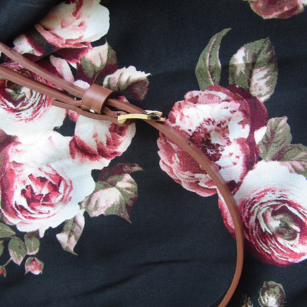 Wishful Park Rose Mini Dress With Belt Super Cute - Picture 3 of 8